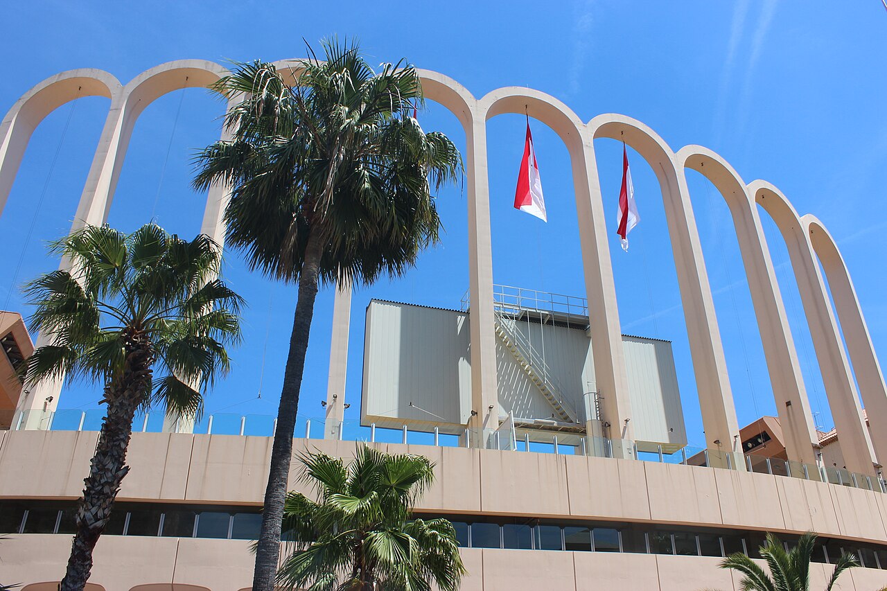 Стадион Stade Louis II
