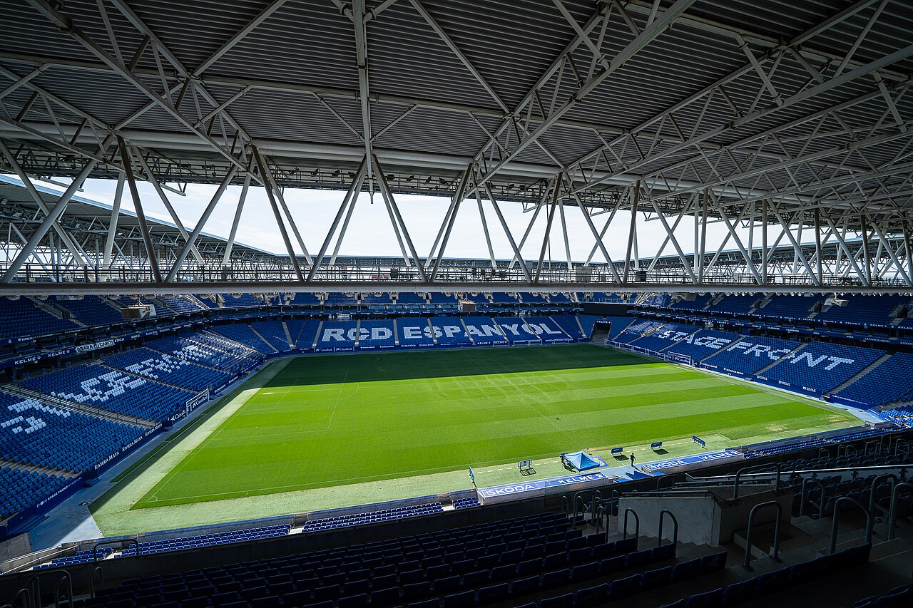 Стадион RCDE Stadium