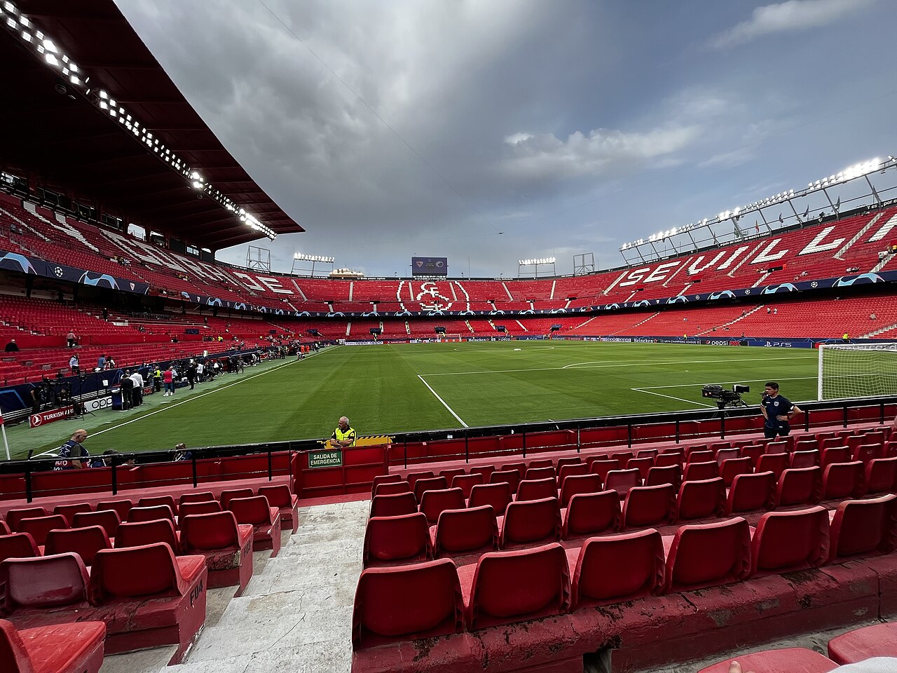 Стадион Ramón Sánchez-Pizjuán Stadium